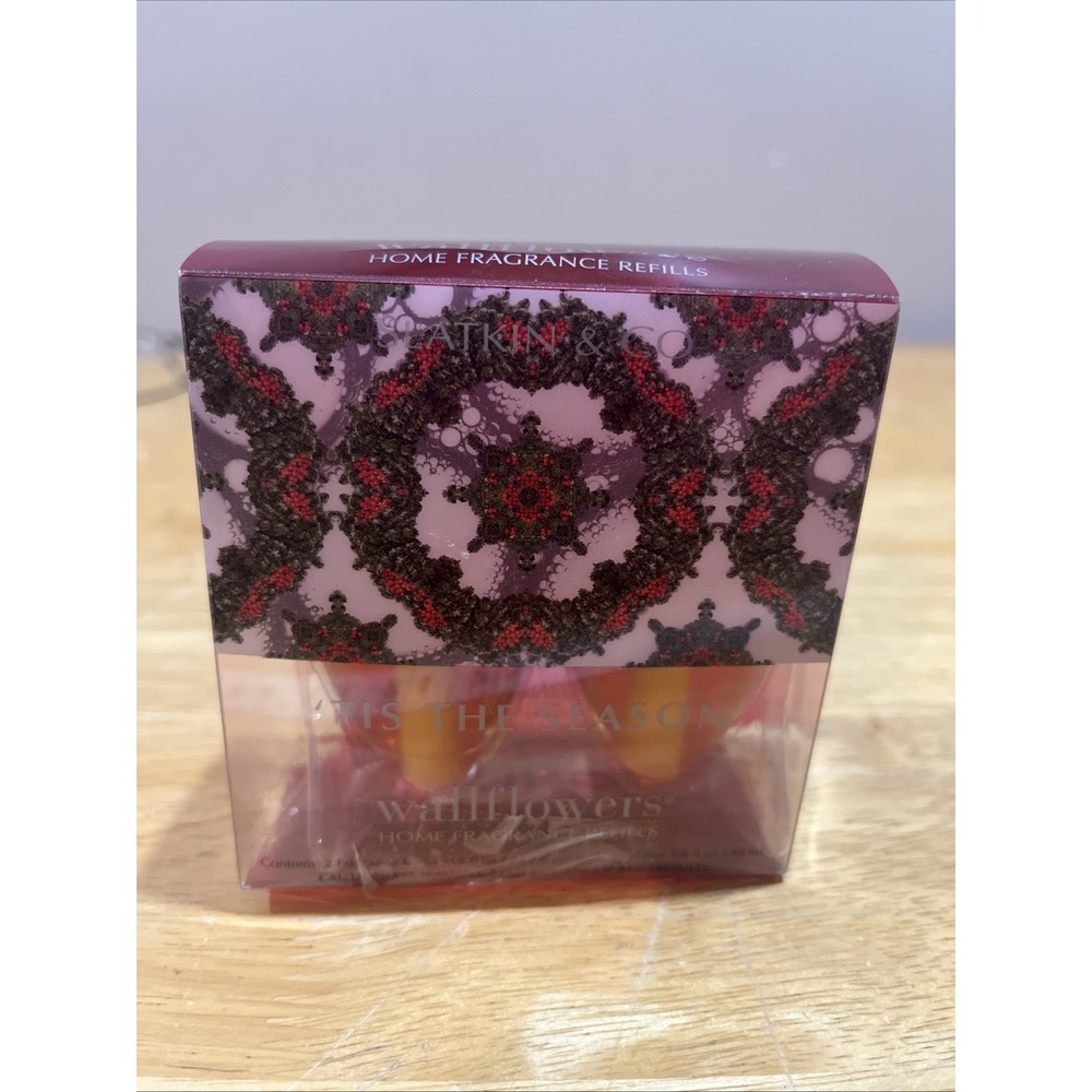 Slatkin & Co TIS THE SEASON Wallflowers Home  2 Refill Bulbs New Bath Body Works